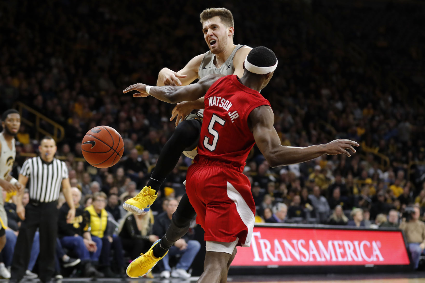 Nebraska Iowa Basketball